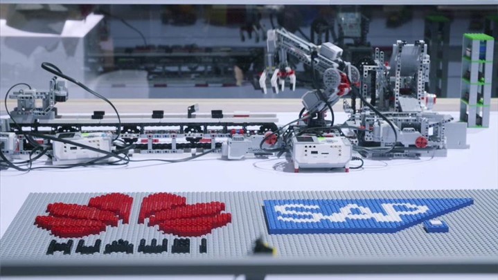 Smart Factory هوآوی چیست و چگونه صنعت را متحول می‌کند