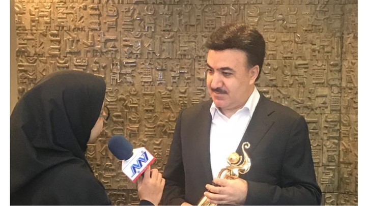 پرفروش‌ترین برند محصولات آرایشی، صادرکننده نمونه سال97 شد