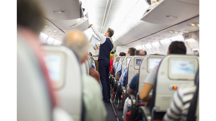 چه چیز‌هایی باید در مورد حقوق مسافران در پرواز بدانیم