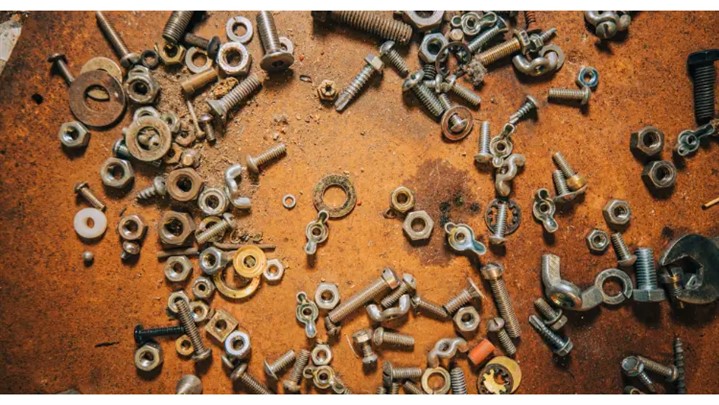 کاربرد پیچ و مهره های استیل در صنایع مختلف