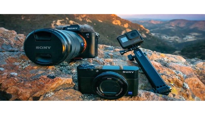 چه ابزارهای دیجیتالی را در زمان سفر به همراه داشته باشیم؟