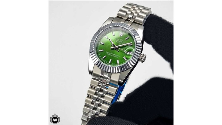 رولکس در مقابل هابلوت: کدام بهتر است؟