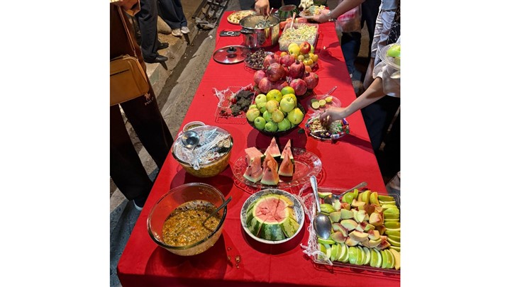 سرمای پاییز نمی‌تواند سروها را زرد کند؛ گزارشی از جشنواره غذای آسه خوری نون