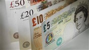 چرا ارزش پوند بالاتر از دلار است؟