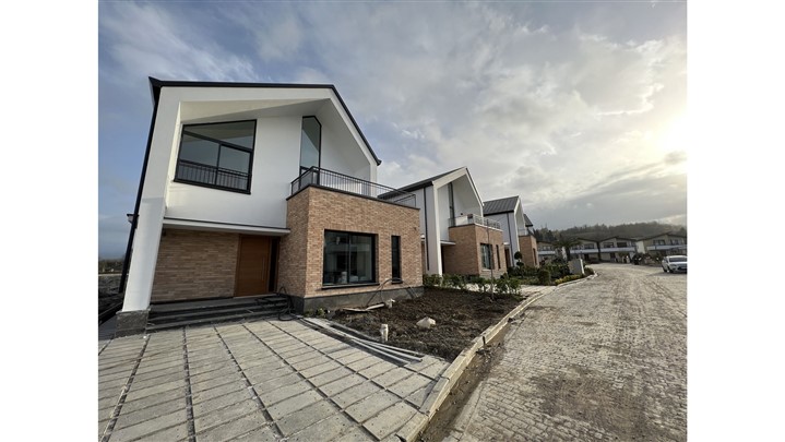 برای خرید ویلای مناسب در شمال کار را به کاردان بسپارید