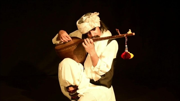 اجرای خلیل شیخ هنرمند بین‌المللی موسیقی سنتی خراسان ایران در سالن تودا دبی 